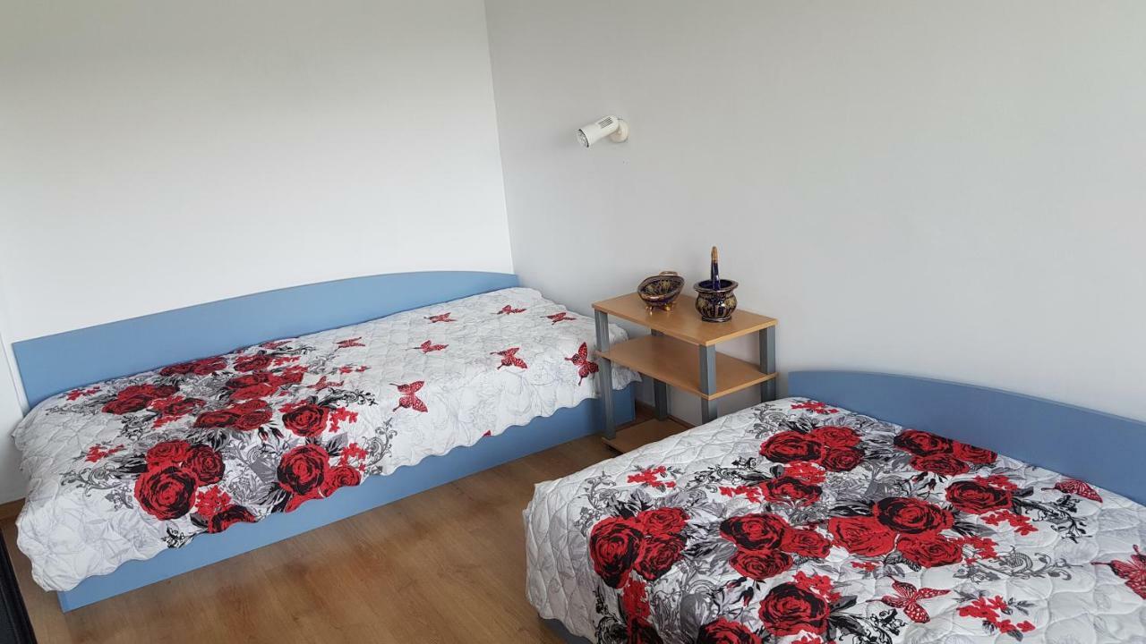 Rosarium Residence Guest House Drjanovo Esterno foto