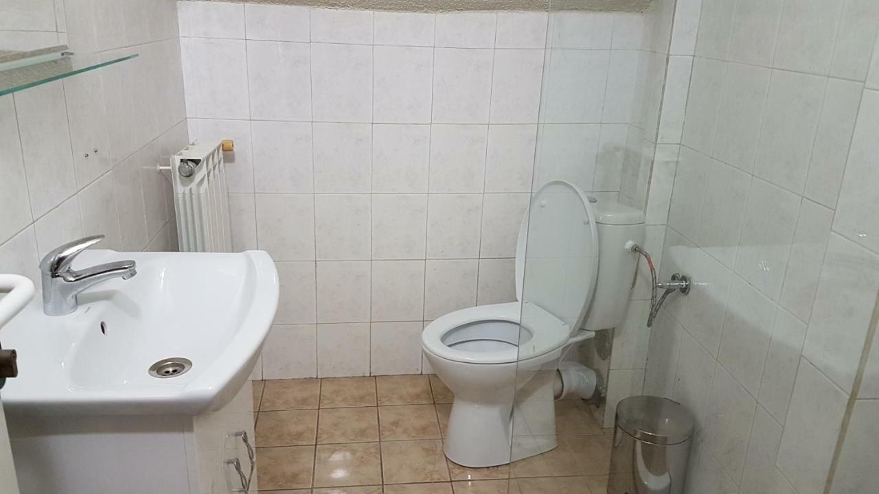 Rosarium Residence Guest House Drjanovo Esterno foto